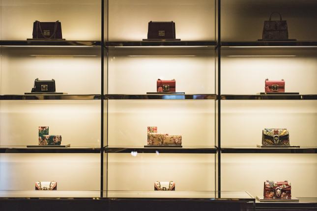 Retviews Article Pricing Luxury in China Gucci Prada Louis Vuitton Bottega Veneta International Pricing Strategy 