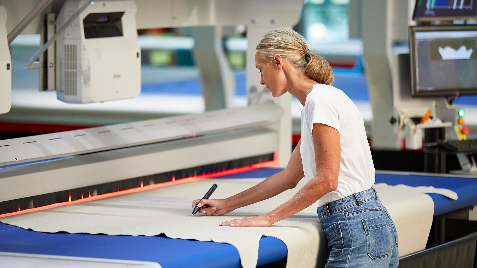 furniture-versalis-equipment-situation